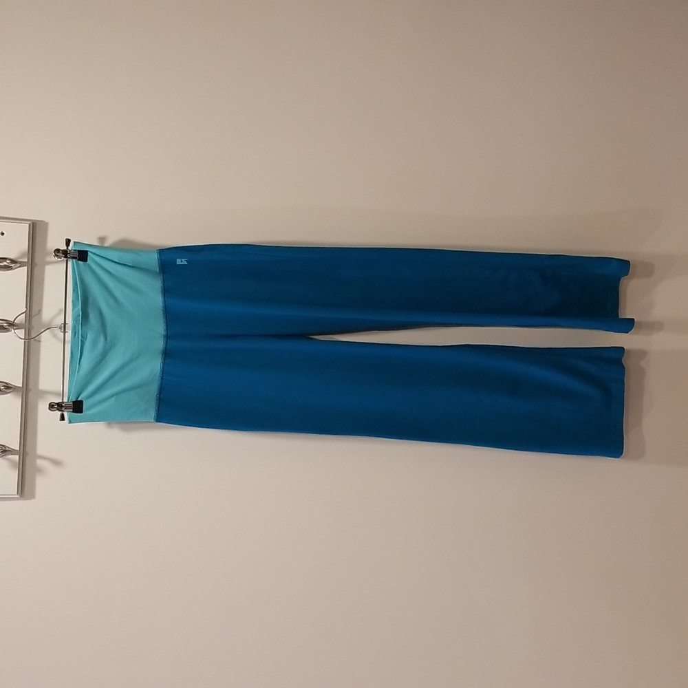 Nike foldover straight leg yoga pants